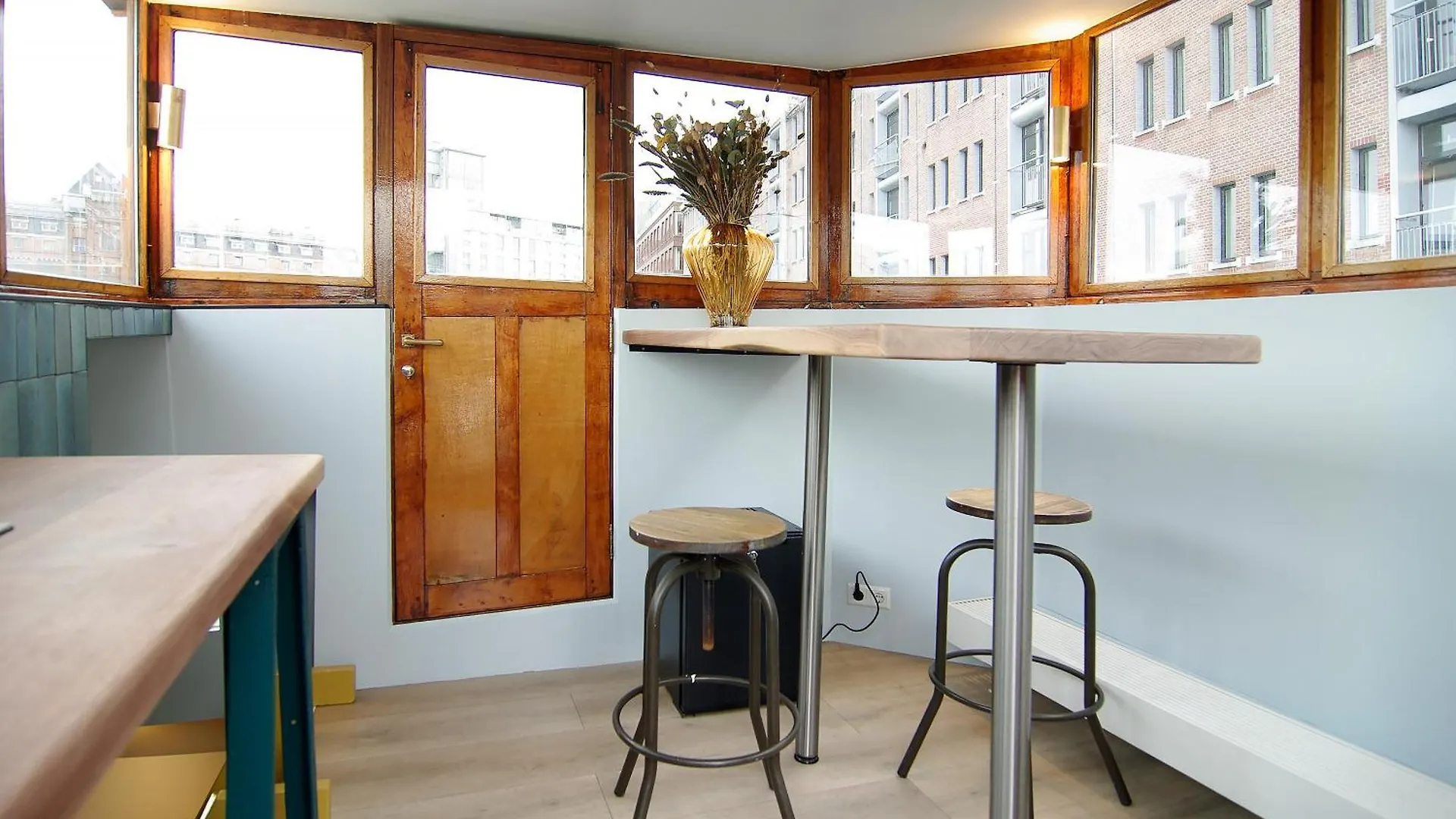 Najade Eco Houseboat Hotel Amsterdam Gasthuis